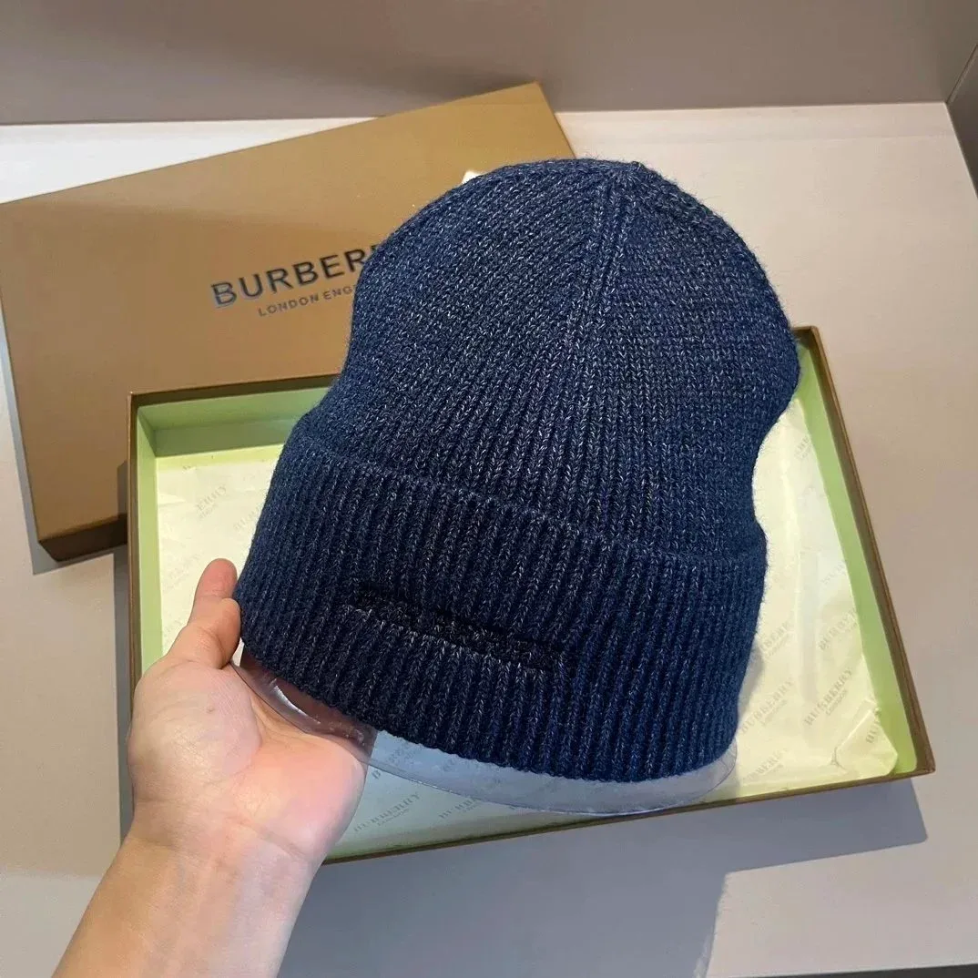 Burberry Burberry Navy Knit Beanie Navy