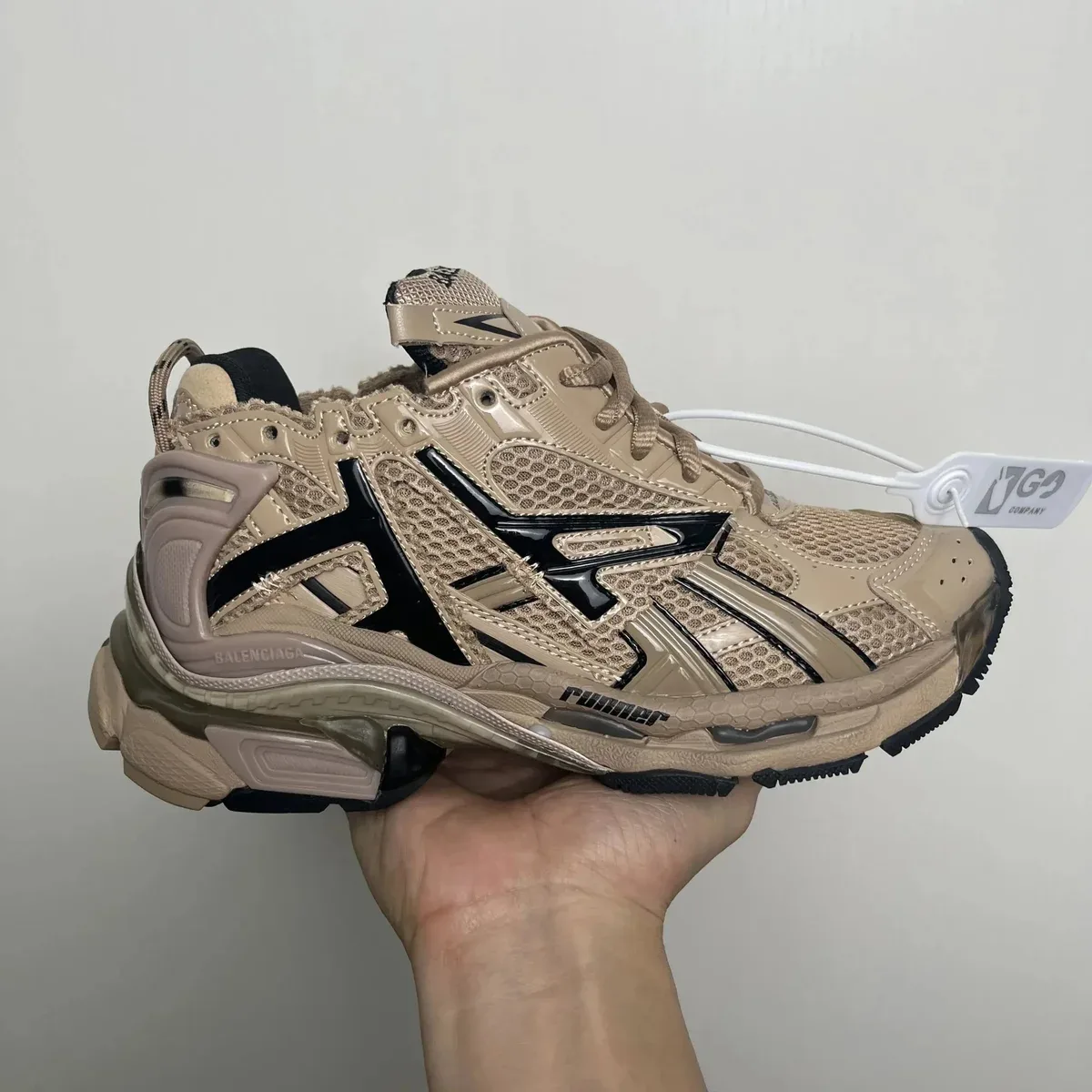 Balenciaga Balenciaga Track Beige/Black Sneakers Beige