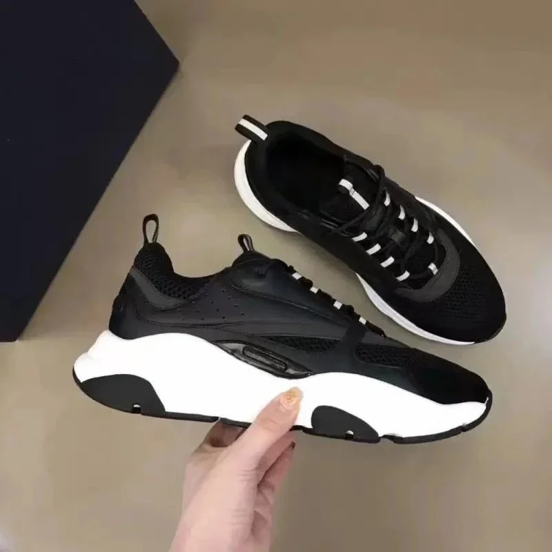 Other Unisex Black & White Model 33 Sneakers Black - 1