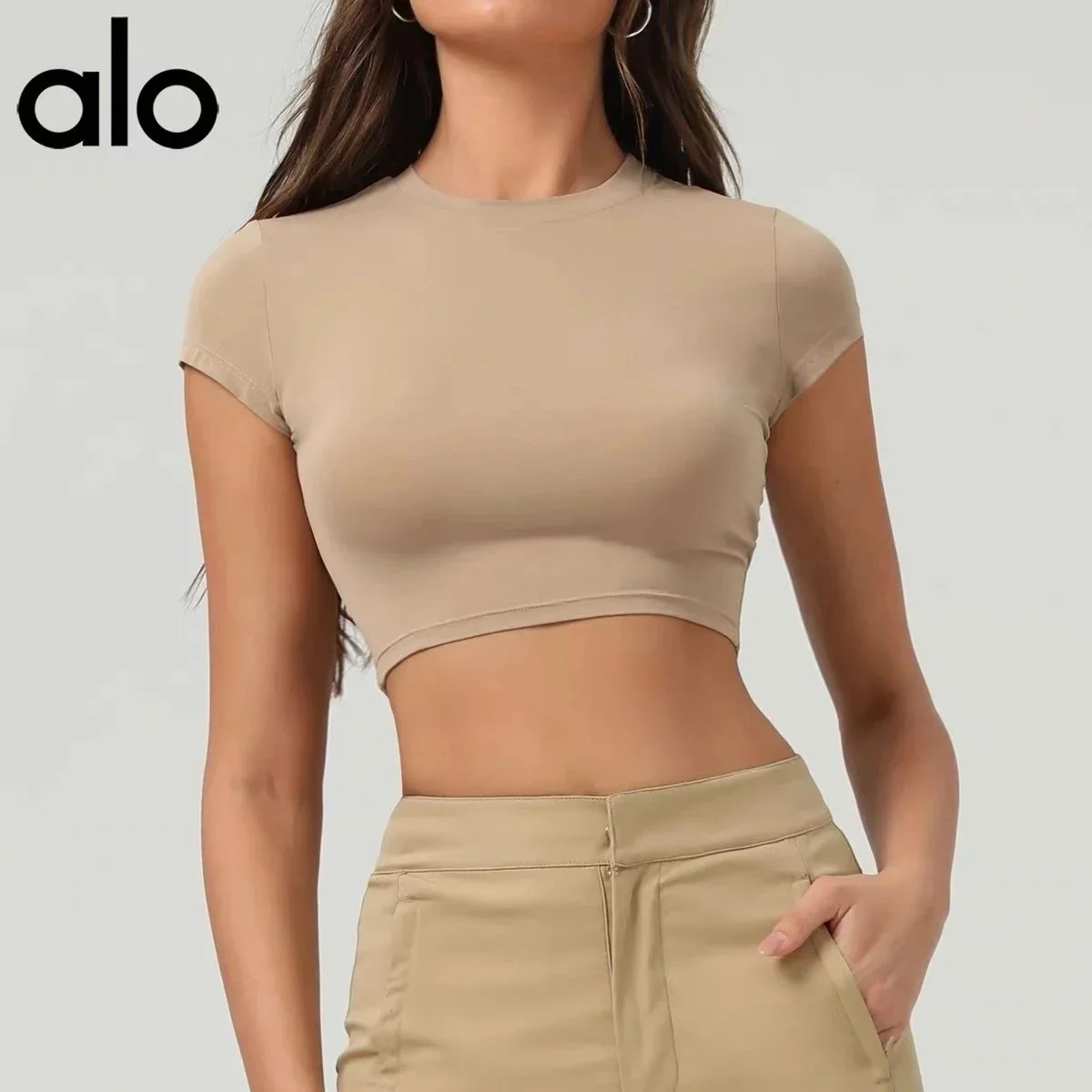 Alo Yoga Alo杏咖 Crop Top T-Shirt Beige - 1