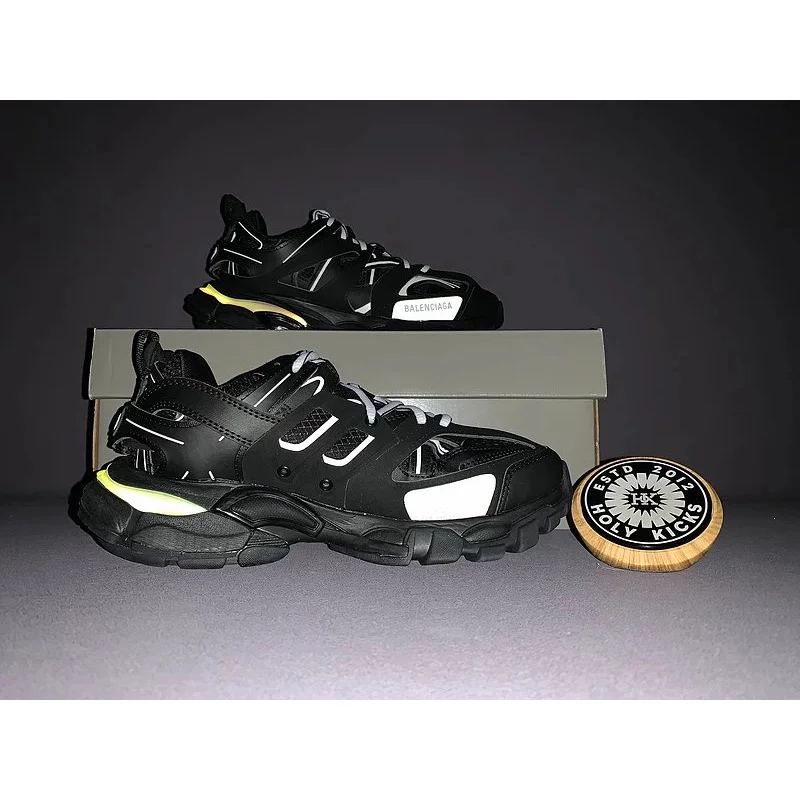 Balenciaga Balenciaga Track Triple Black Sneakers Black - 1
