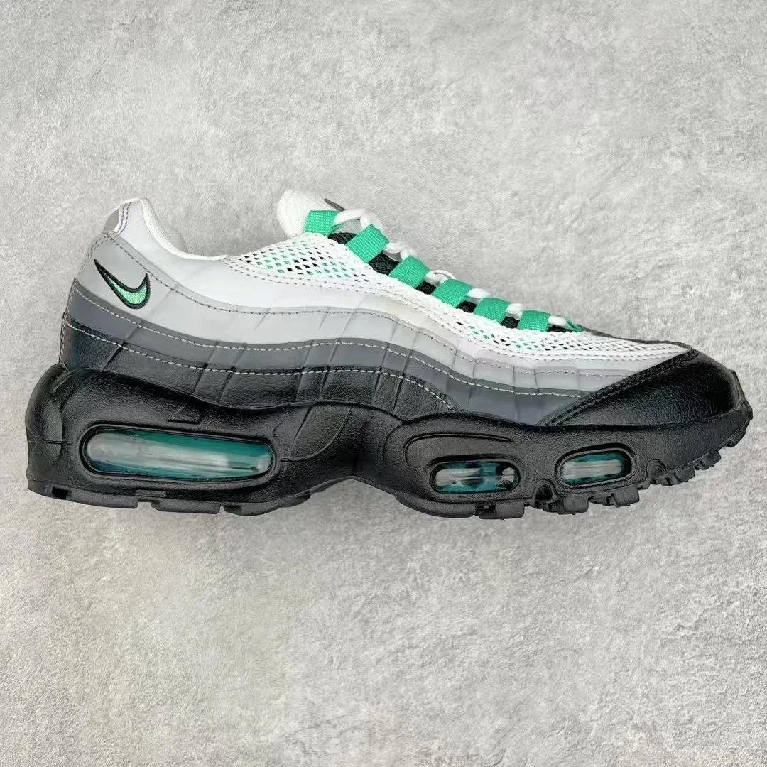 Nike Nike Air Max 95 Sail/University Red Sneakers White - 1