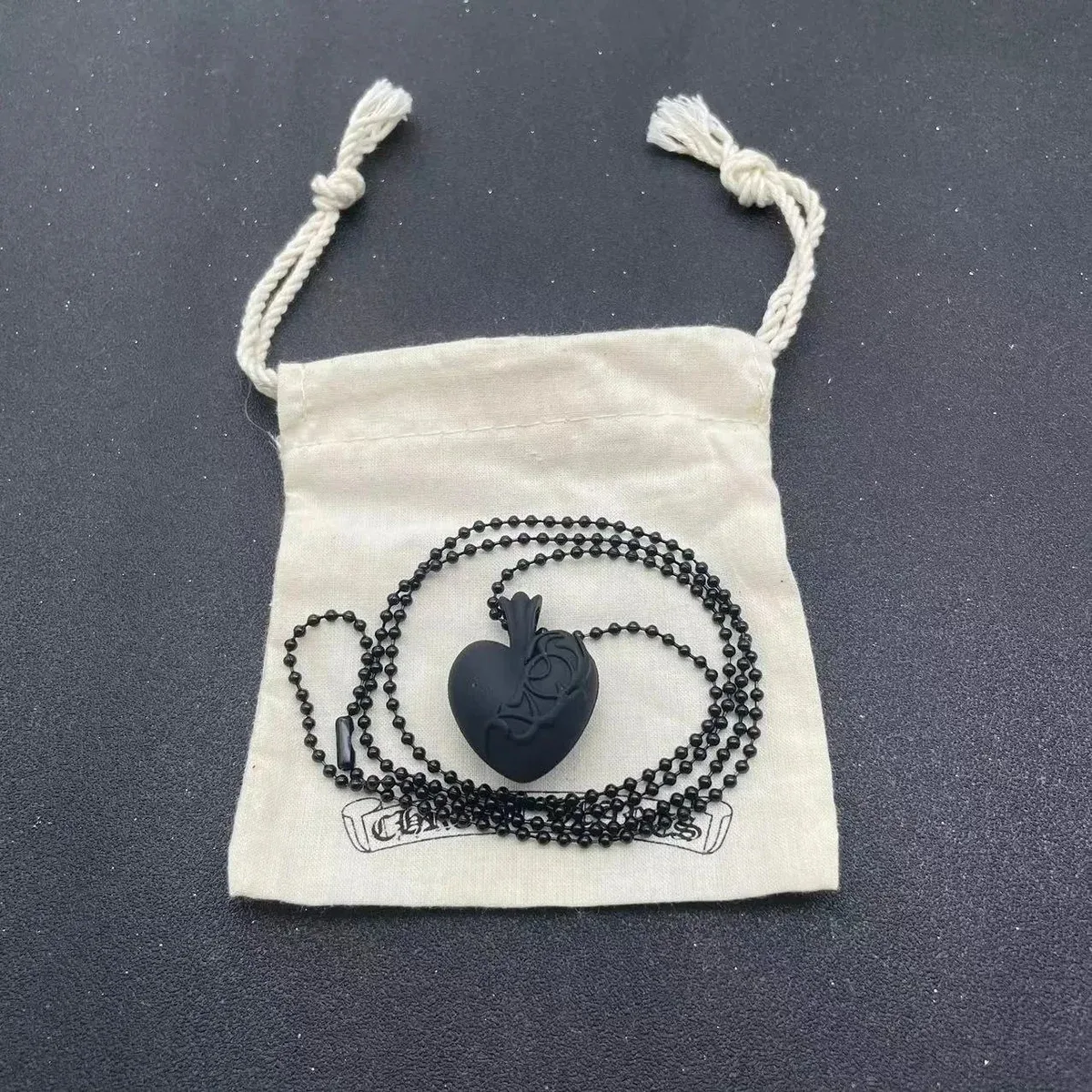 Chrome Hearts Chrome Hearts Black Love Heart Necklace Black - 1