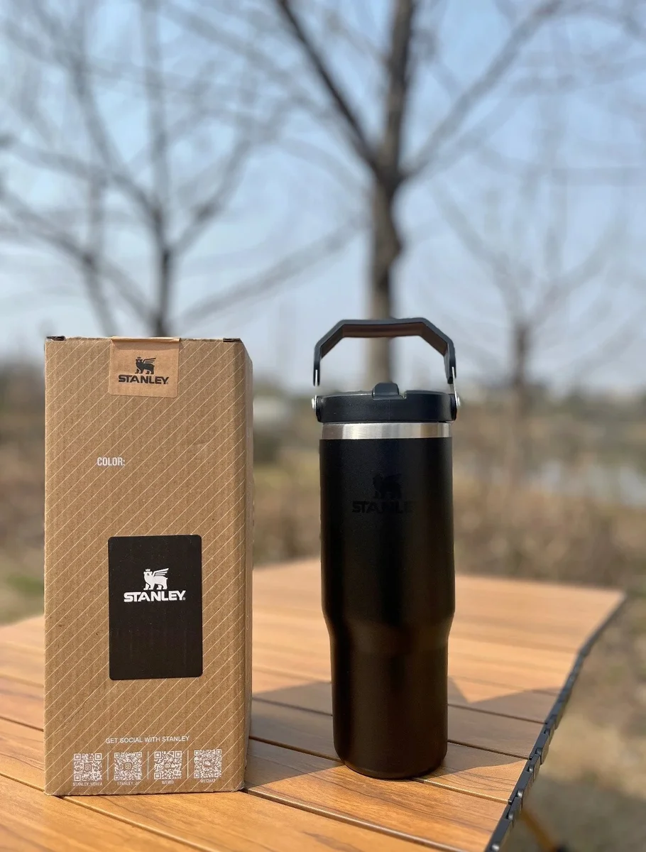 Stanley Stanley Quencher H2.0 Flowstate Black Travel Tumbler Black - 1