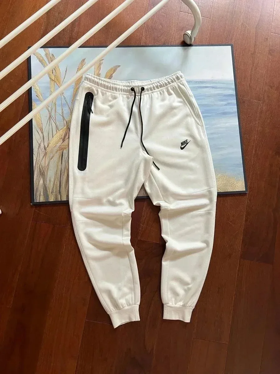 Nike Nike Cream/Black Sweatpants Cream