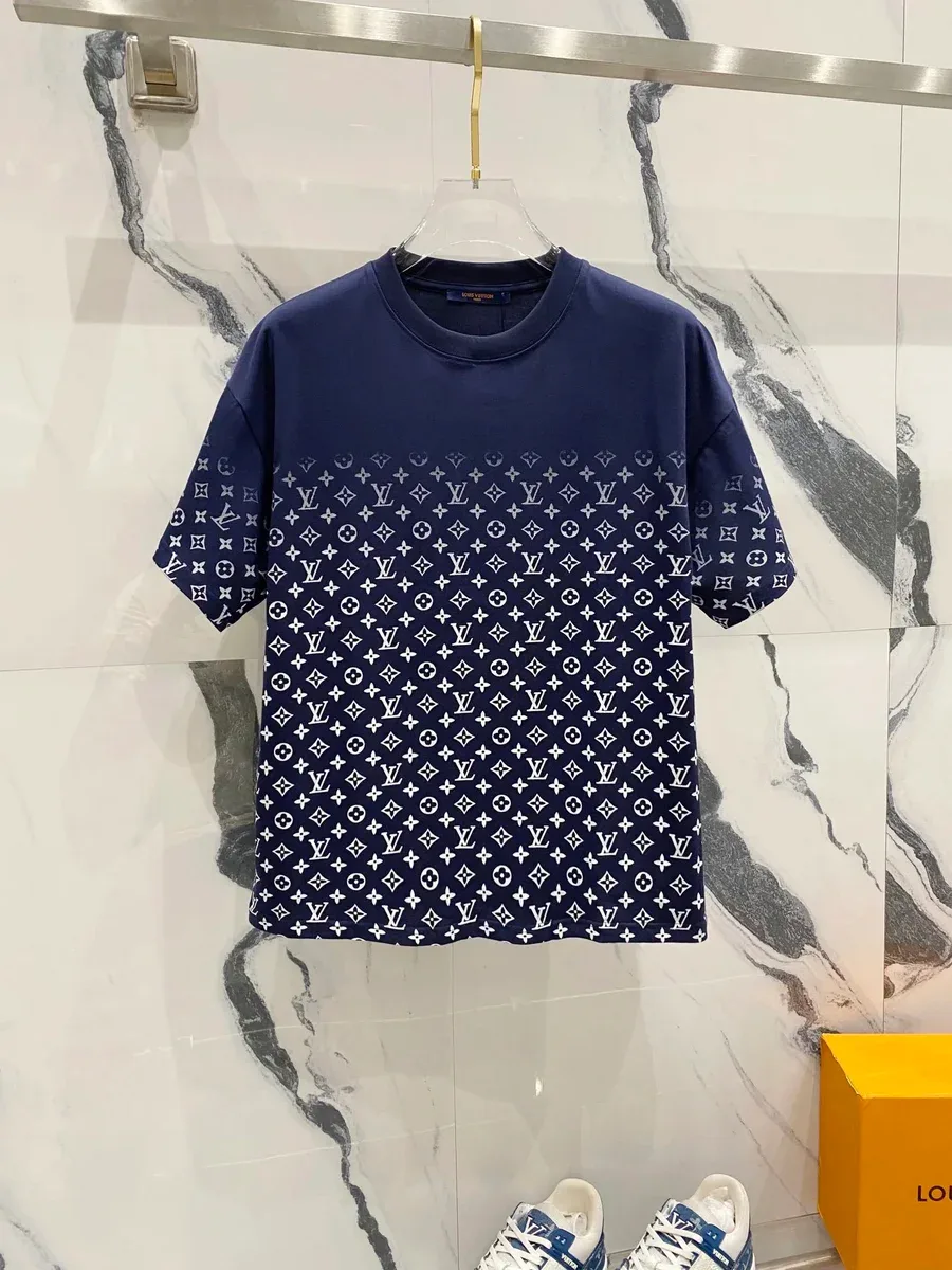 Louis Vuitton Louis Vuitton Monogram Navy/White T-Shirt Navy