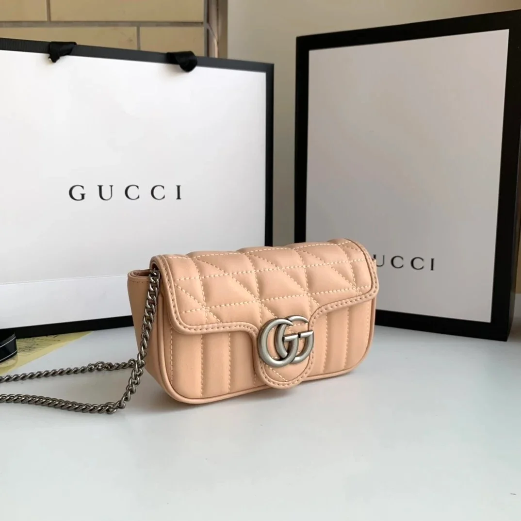 Gucci Gucci GG Marmont Nude Quilted Shoulder Bag Beige