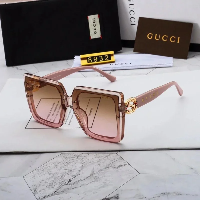 Gucci Gucci Pink Gradient Square Sunglasses Pink
