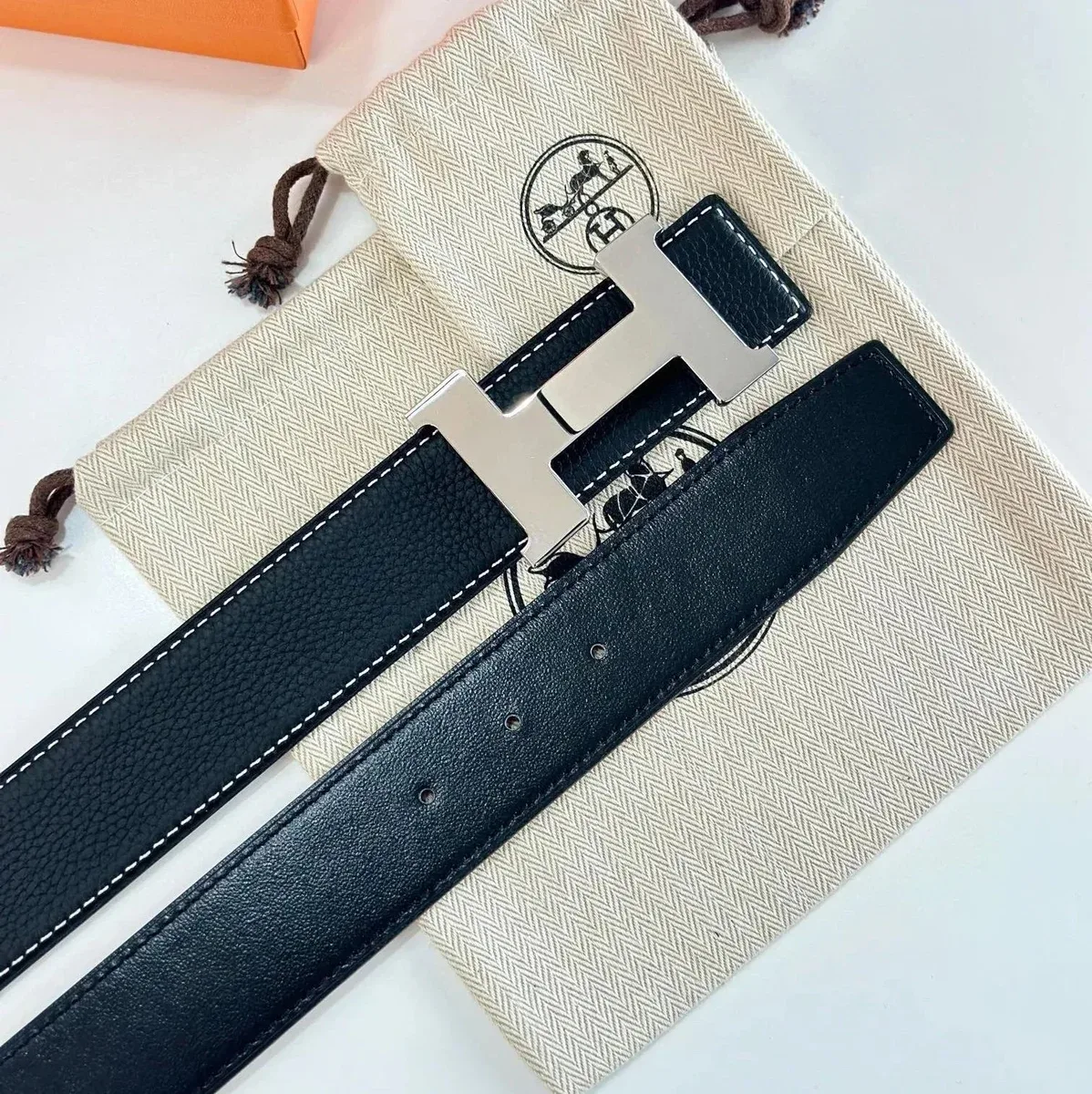 Hermès Hermès H Belt Black Leather Shiny Silver Buckle Black