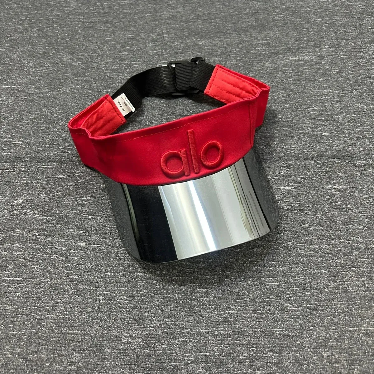 Alo Yoga Alo Red Mirror Visor Headwear Red - 1