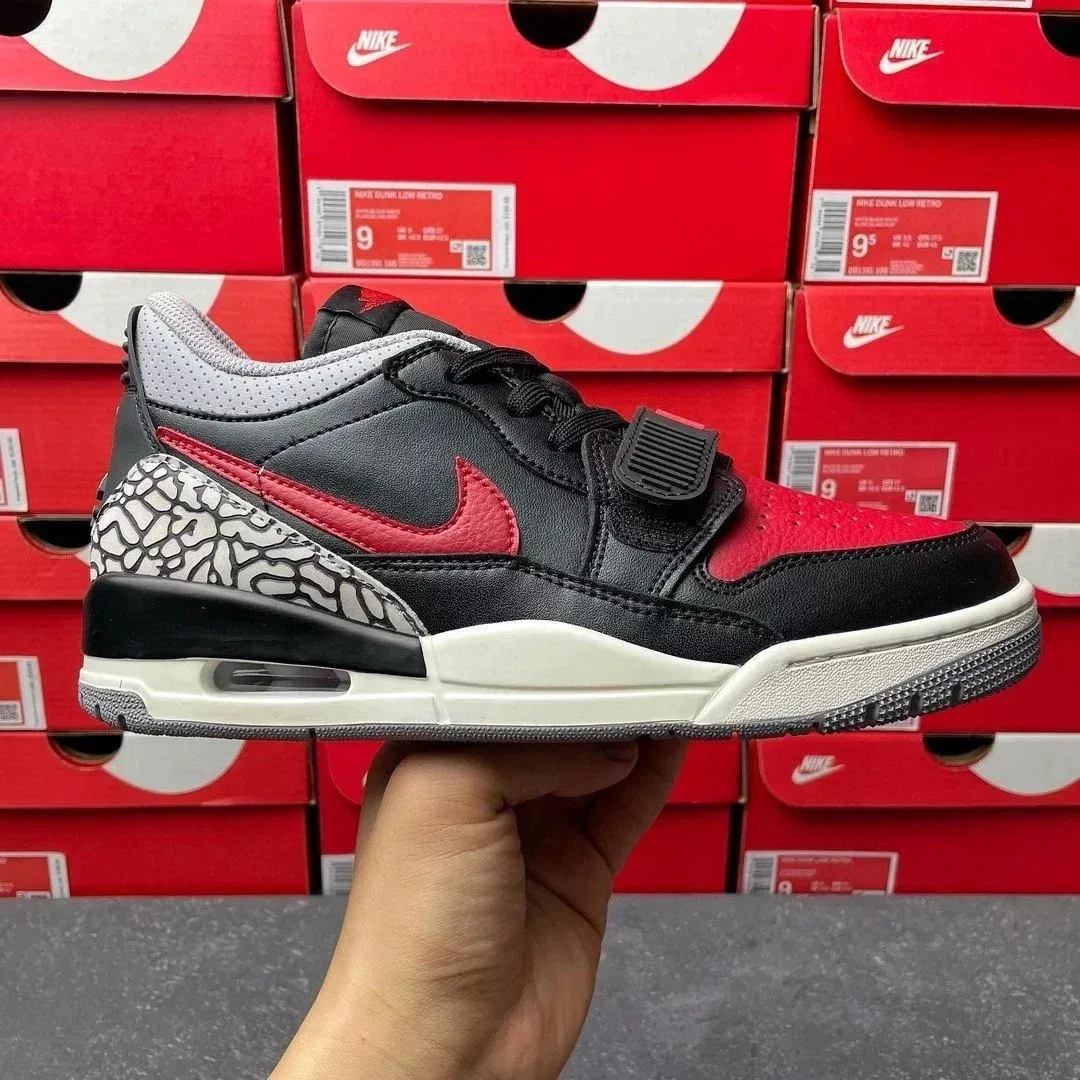 Nike Nike Air Jordan Legacy 97 Black/Red Sneakers Black - 1