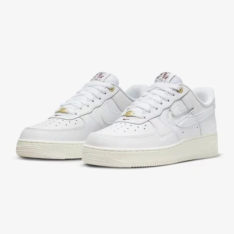 Nike Nike Air Force 1 White Gold Sneakers White - 1