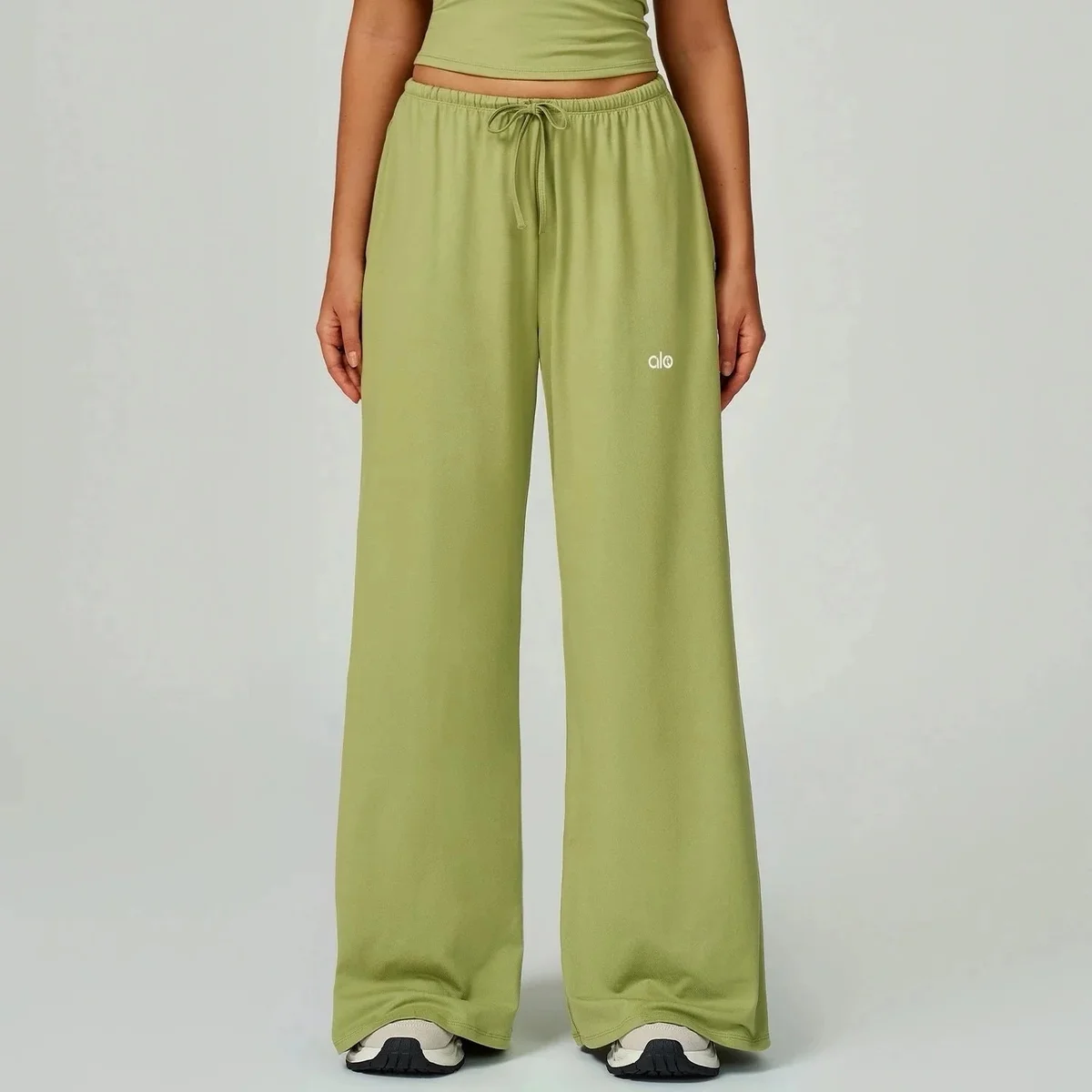 Alo Yoga Alo Yoga Green Wide-Leg Pants Green - 1
