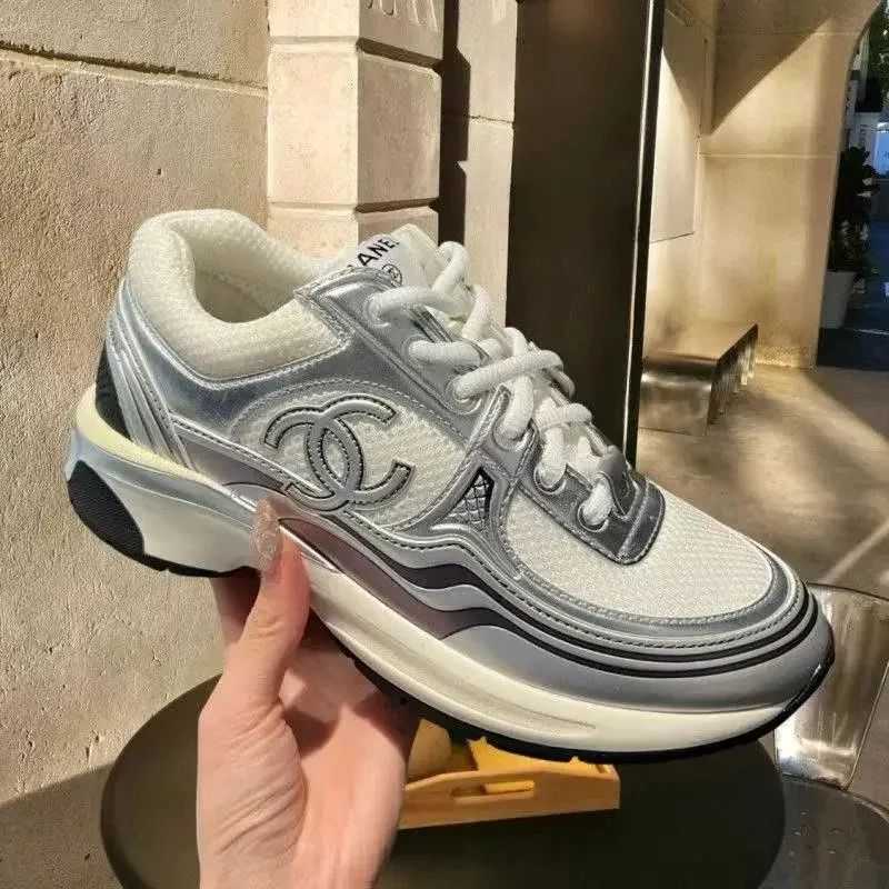 Chanel Chanel Runners Silver/White Sneakers Silver