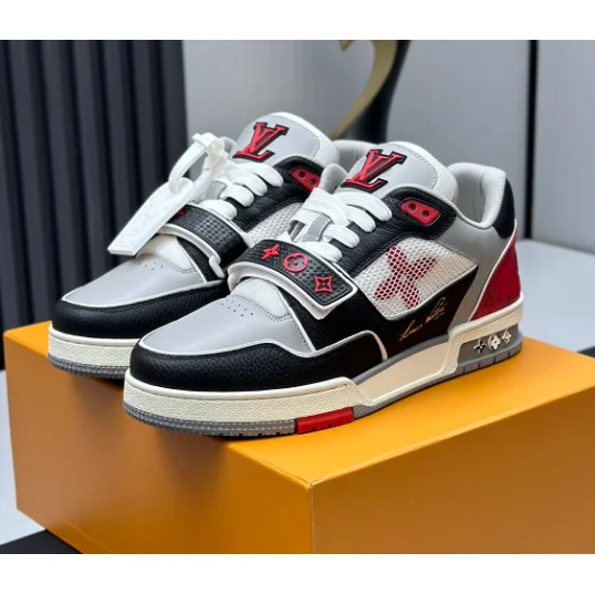 Louis Vuitton Louis Vuitton LV Trainer Multicolor Sneakers Multicolor