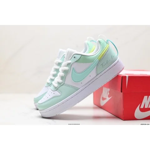 Nike Nike Dunk Low Mint Green Sneakers Green