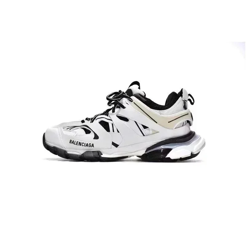Balenciaga Balenciaga Triple S White/Black/Cream Sneakers White
