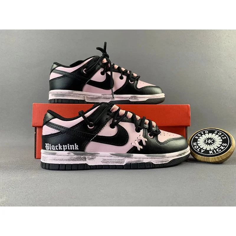 Nike Nike Dunk Low Blackpink Pink/Black Sneakers Black - 1