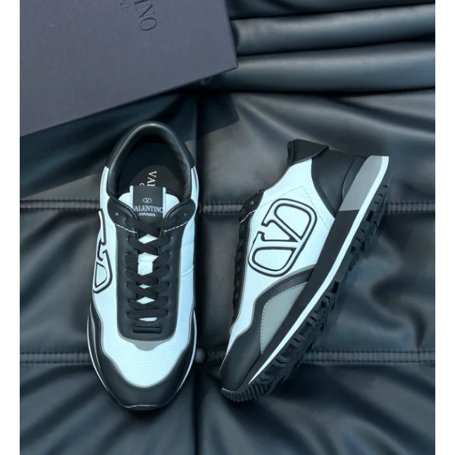 Valentino Valentino VLTN 07 Black/White Sneakers White