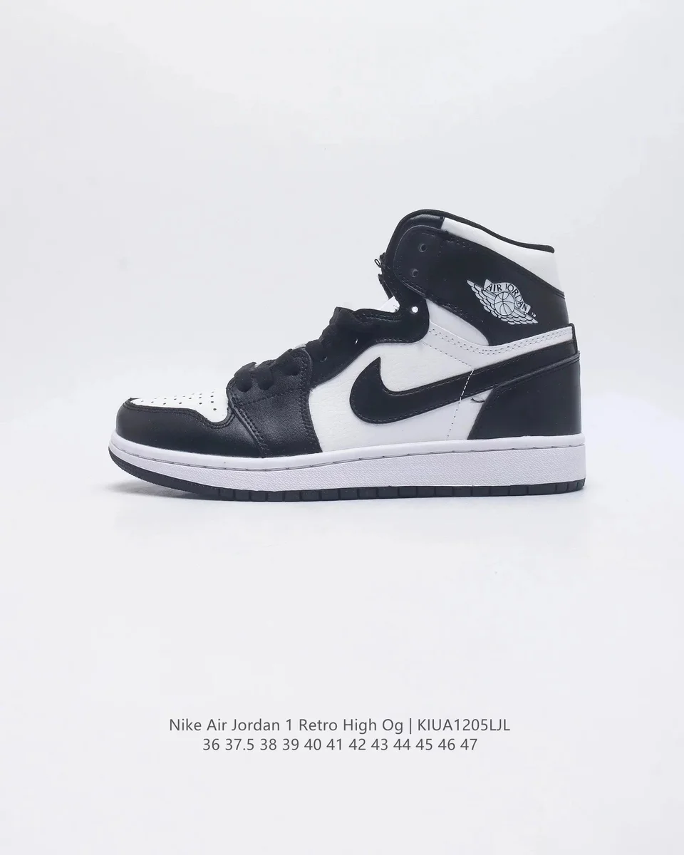 Nike Nike Air Jordan 1 Retro High OG Black/White Sneakers Black - 1