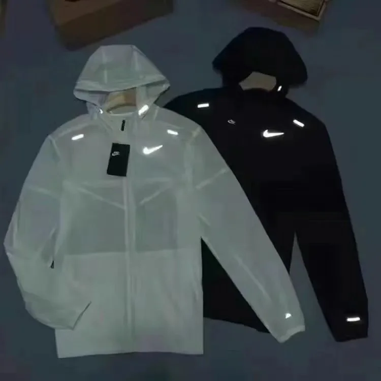Nike Nike Windrunner Reflective White Jacket White