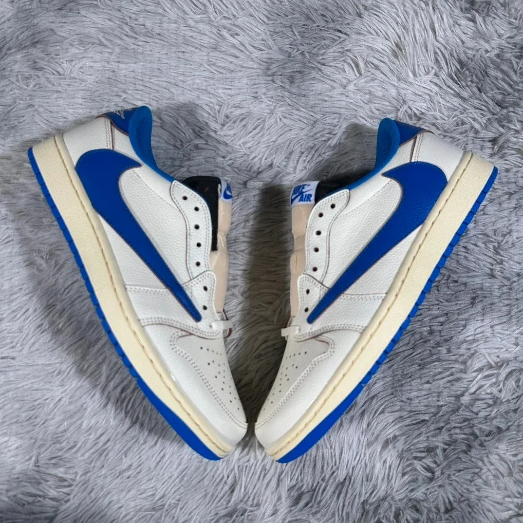 Nike Nike Air Jordan 1 Low White/Blue Sneakers Blue - 1