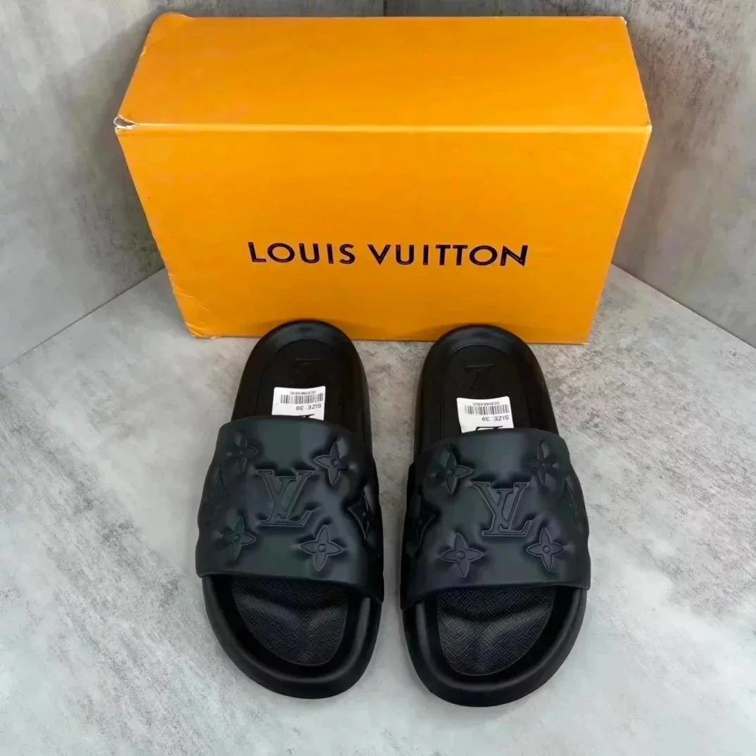 Louis Vuitton Louis Vuitton Monogram Slides Black Black
