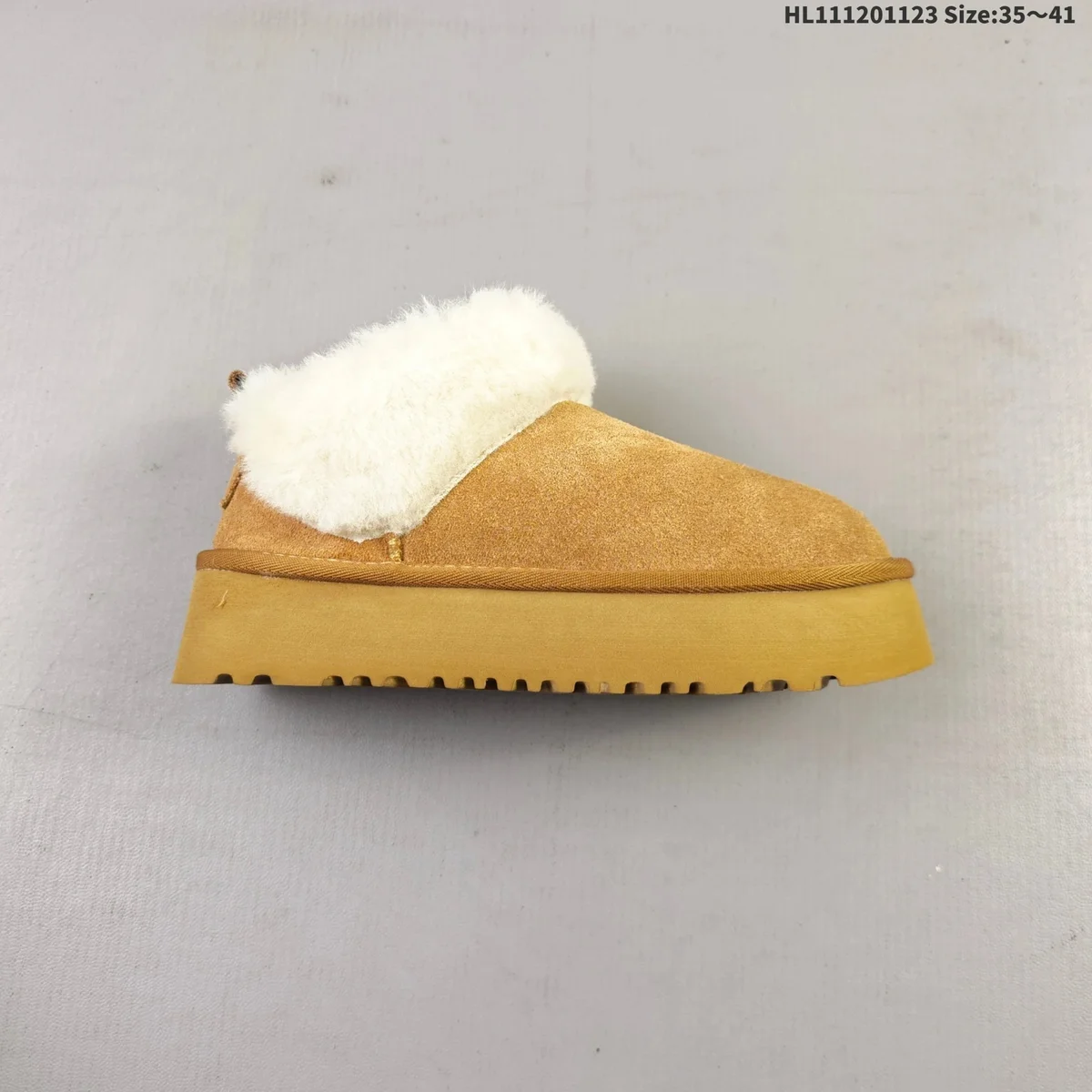 UGG Classic Short Chestnut Sheepskin Boots