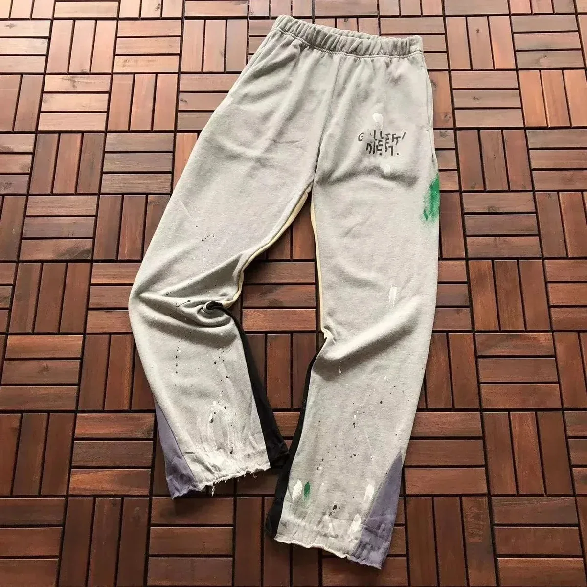 Gallery Dept. Gallery Dept. Art That Kills Grey Painted Sweatpants Grey - 1