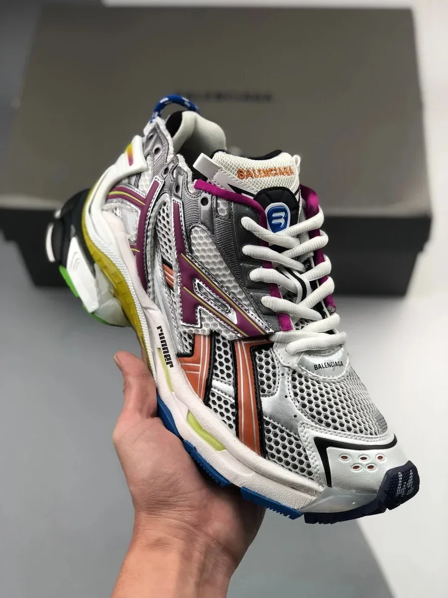 Balenciaga Balenciaga Runner 16 Triple Color Sneakers White