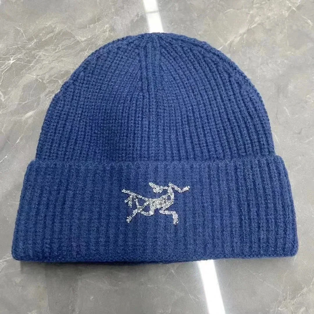 Other Beanie with Glitter Deer Embroidery Navy Navy - 1