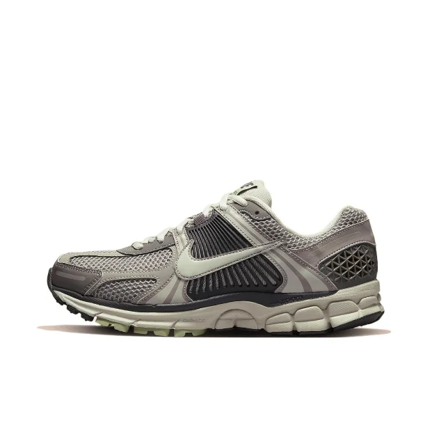 Nike Nike Pegasus Grey/Black Running Sneaker Grey