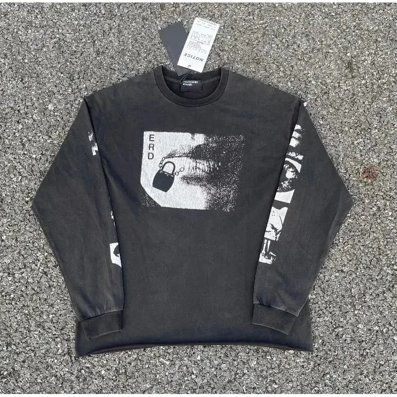 Other Black Graphic Long Sleeve T-Shirt Black - 1