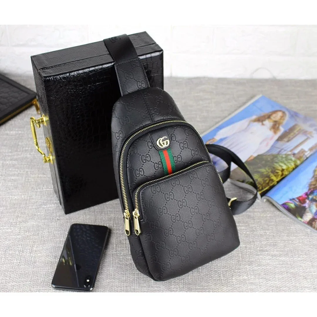 Gucci Gucci GG Supreme Black Sling Bag Black