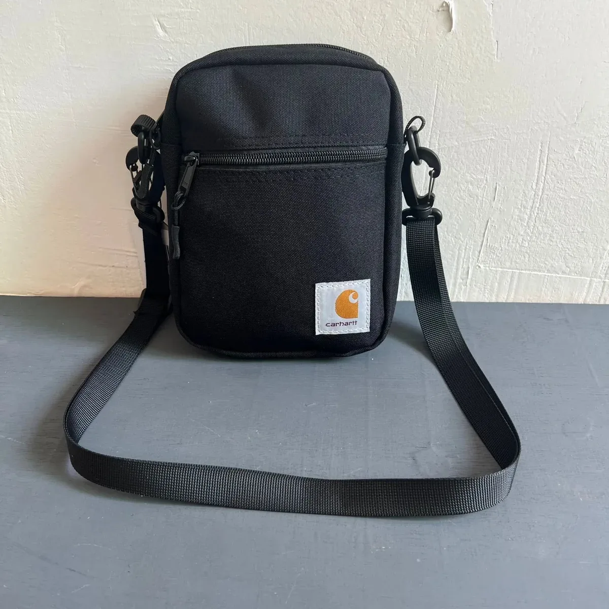 Carhartt Carhartt Detroit Black One-Zip Large Crossbody Bag Black