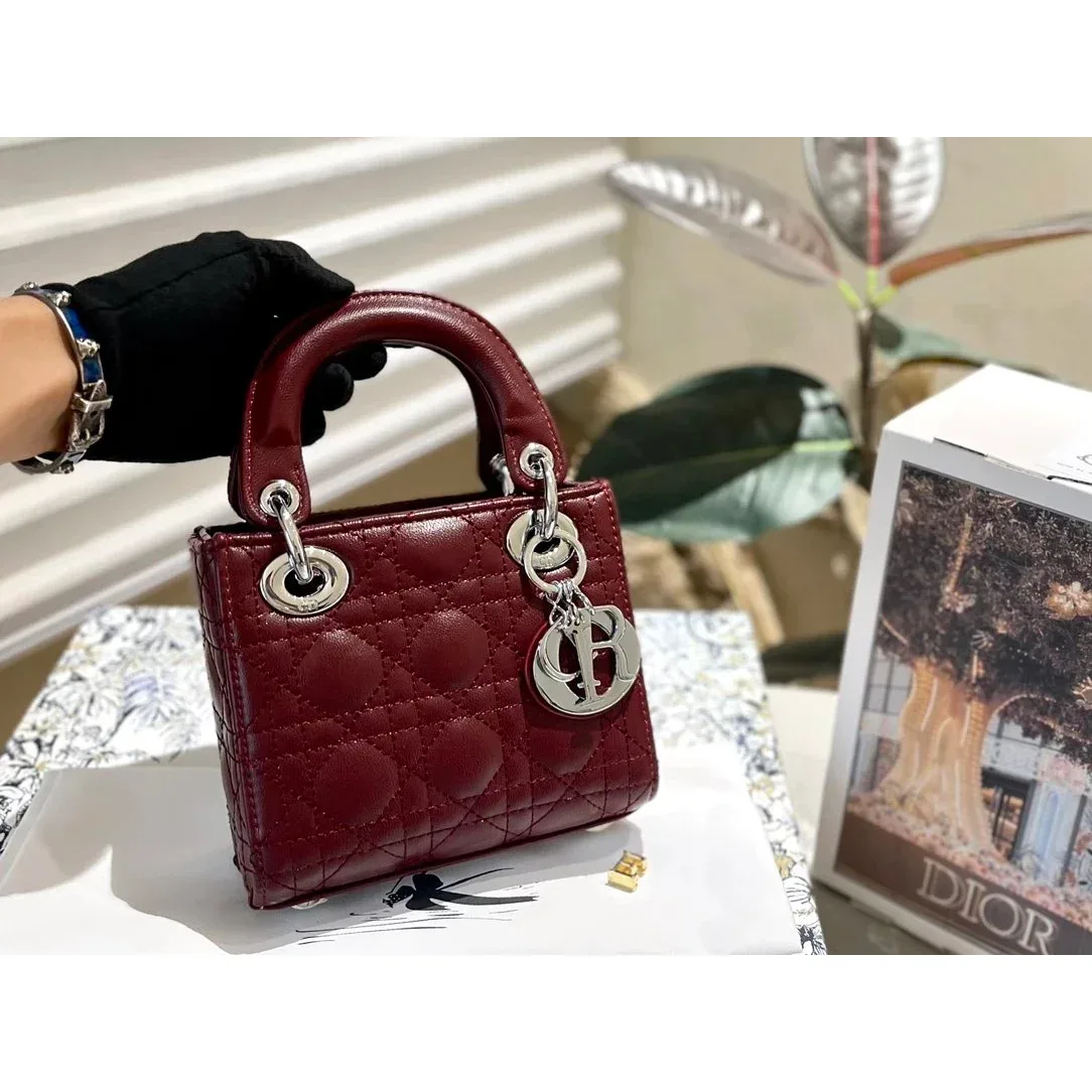 Dior Dior Lady Dior Bordeaux Leather Handbag Red - 1
