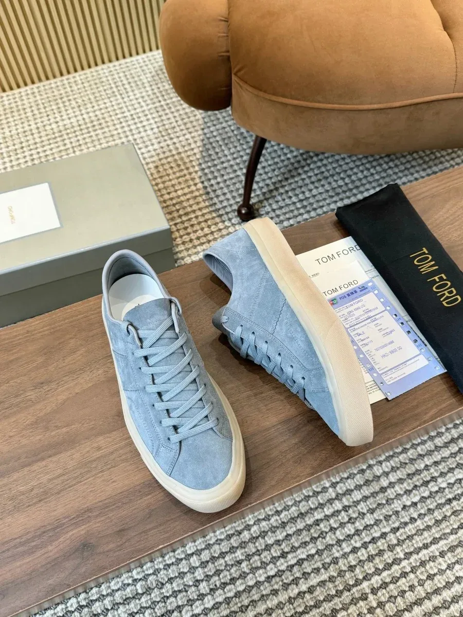 Tom Ford Tom Ford Suede Low Top Sneakers Light Blue Blue - 1