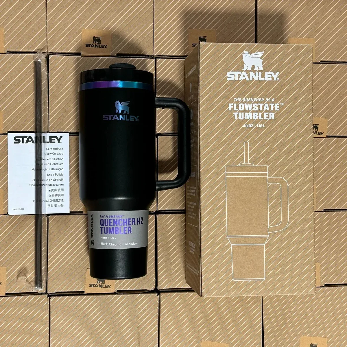 Stanley Stanley Quencher H2.0 Flowstate Black Chroma Tumbler Black - 1
