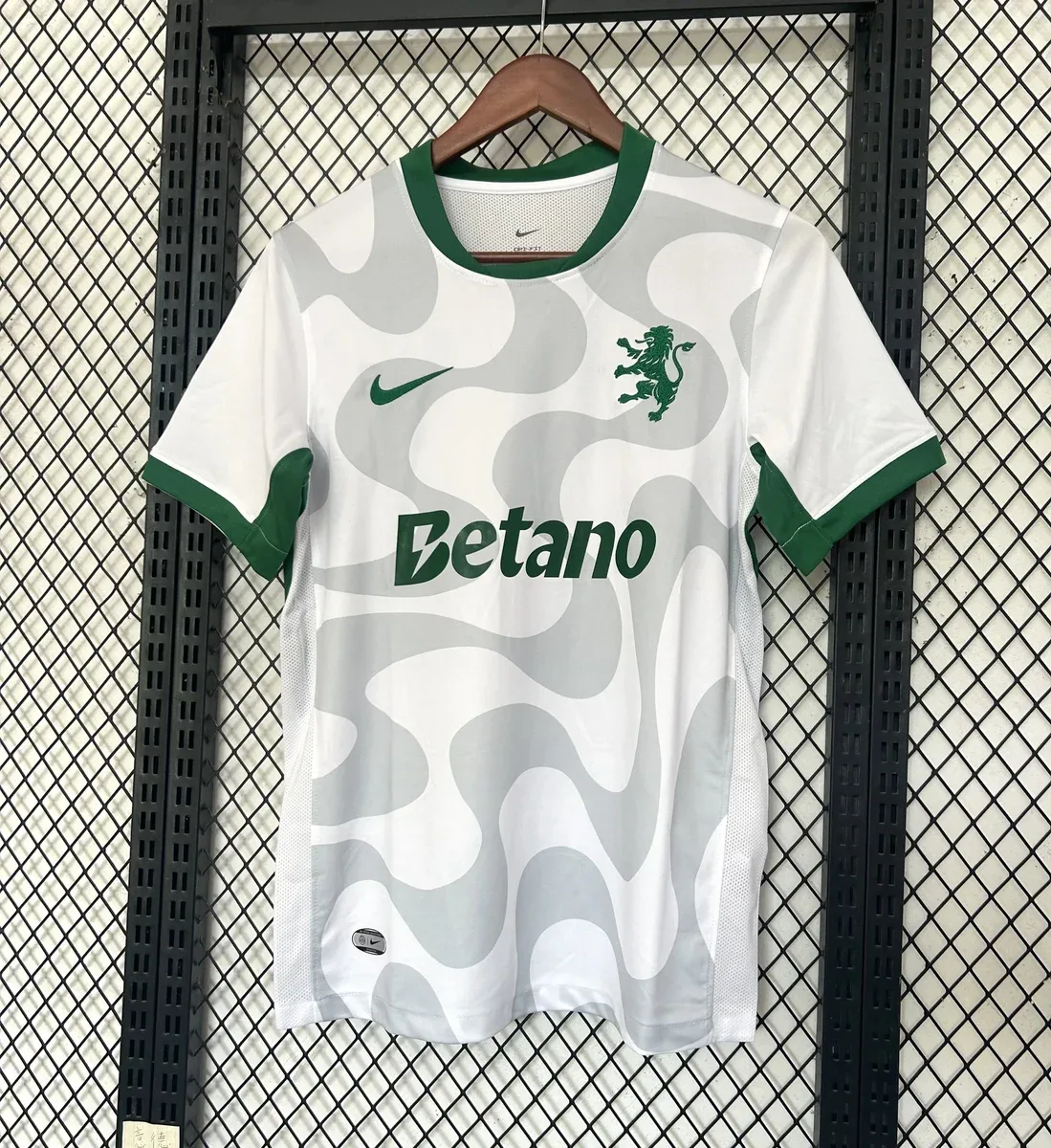Nike Nike Betano Camo Jersey White/Green Soccer Top White - 1