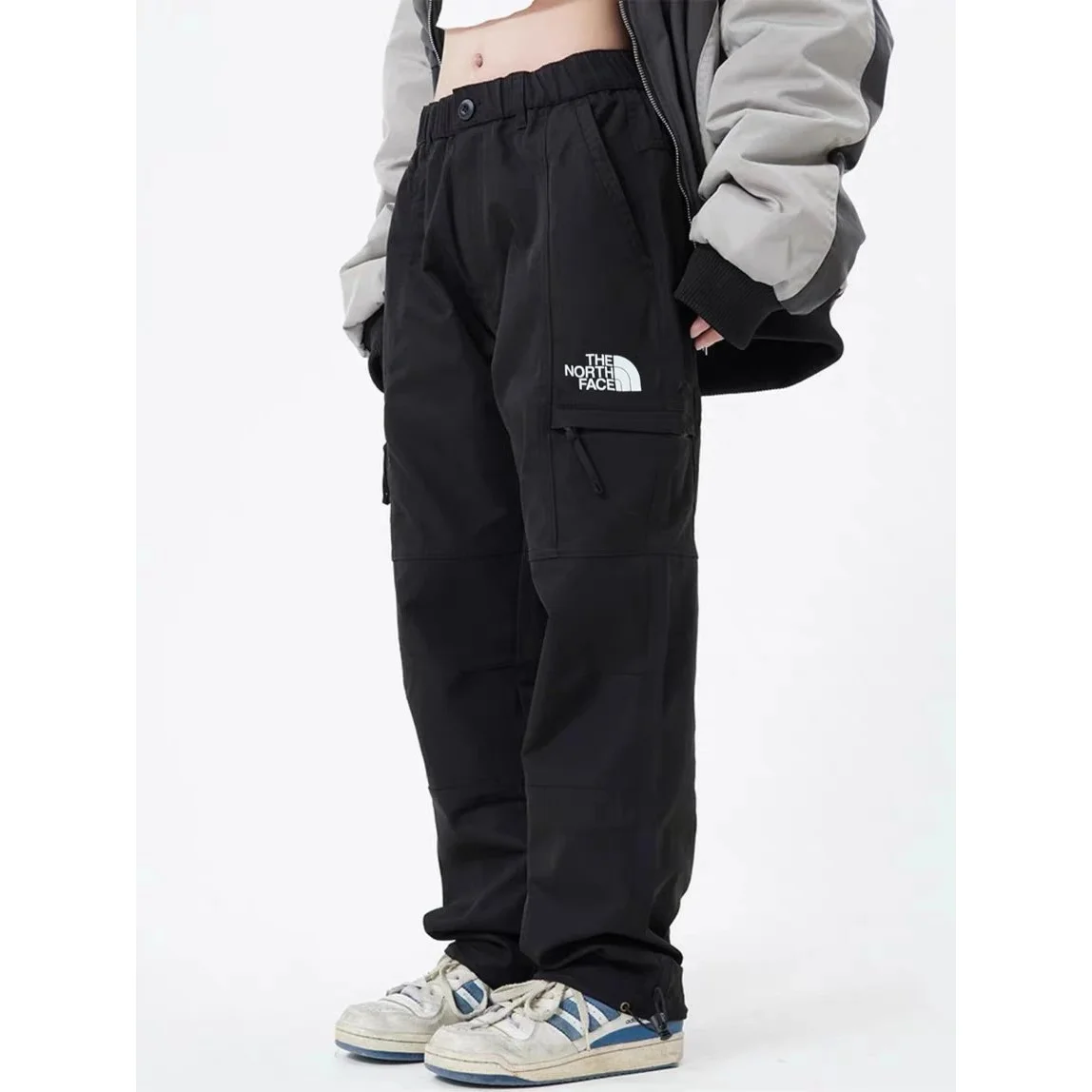 The North Face The North Face Expedition Swirl Black Cargo Pants Black - 1