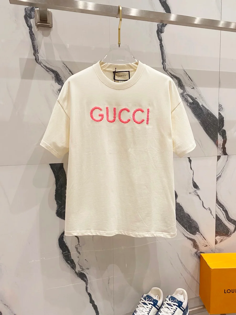 Gucci Gucci Cream/Pink Logo T-Shirt Cream