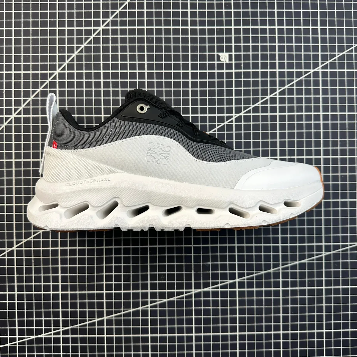 Loewe Loewe x On Running White/Grey Sneakers White