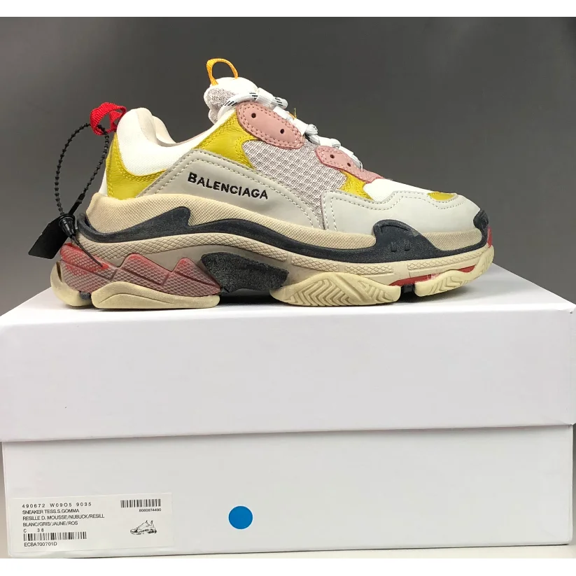 Balenciaga Balenciaga Triple S Triple Black Sneakers Black - 1