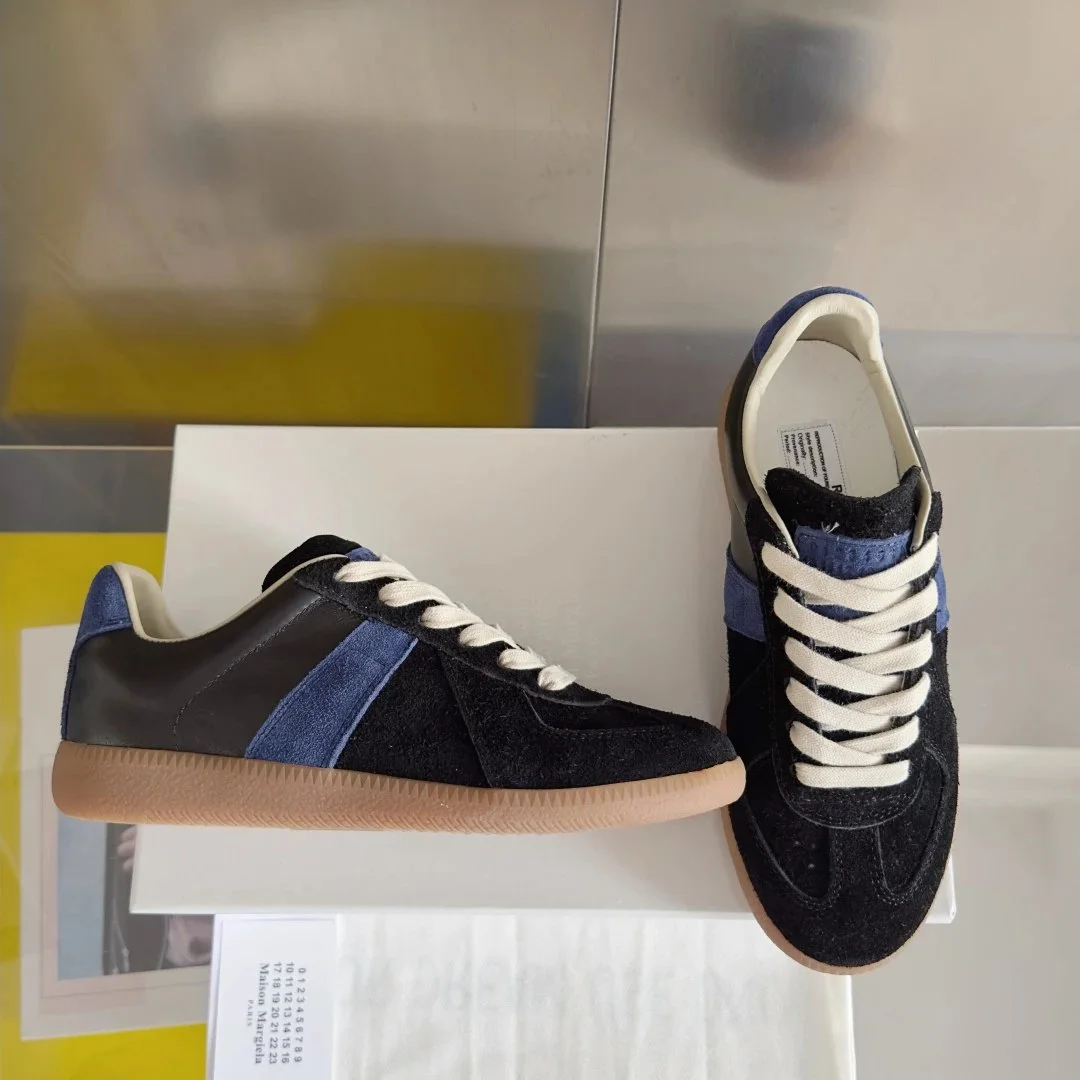 Maison Margiela Maison Margiela Replica Black/Blue Sneakers Black - 1