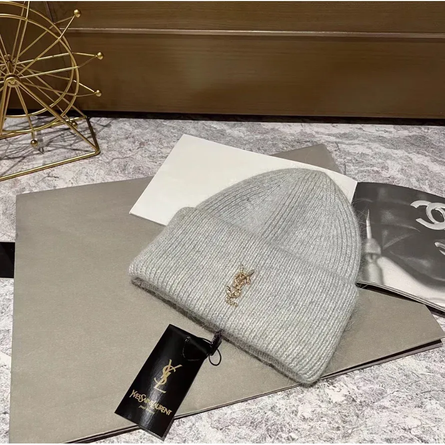 Saint Laurent Saint Laurent Grey YSL Logo Beanie Grey - 1