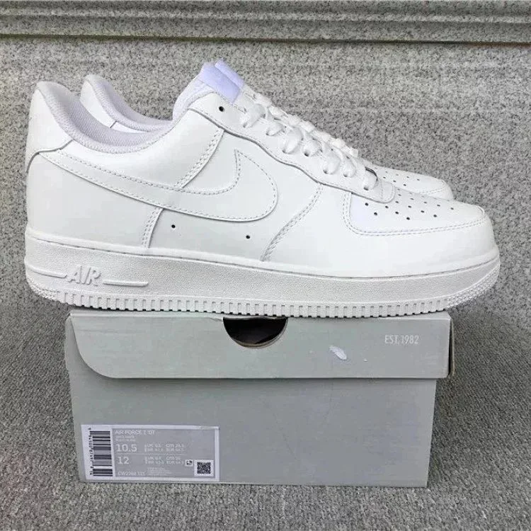 Nike Nike Air Force 1 Triple White Sneaker White