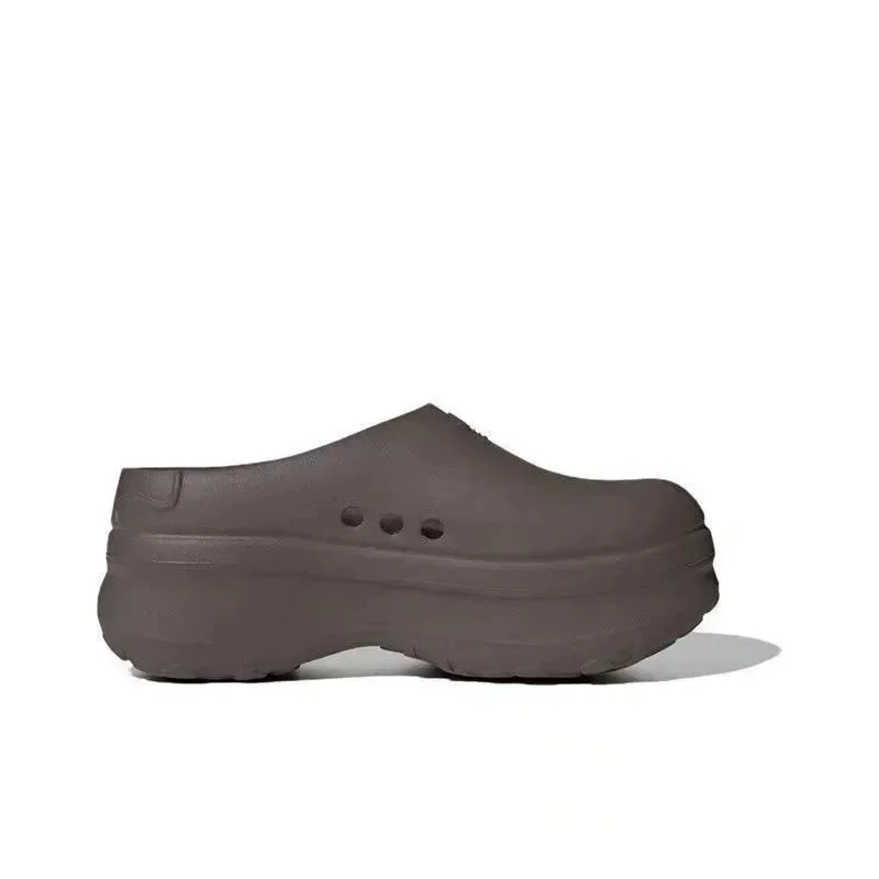 Crocs Crocs Classic Clog Brown Slipper Brown