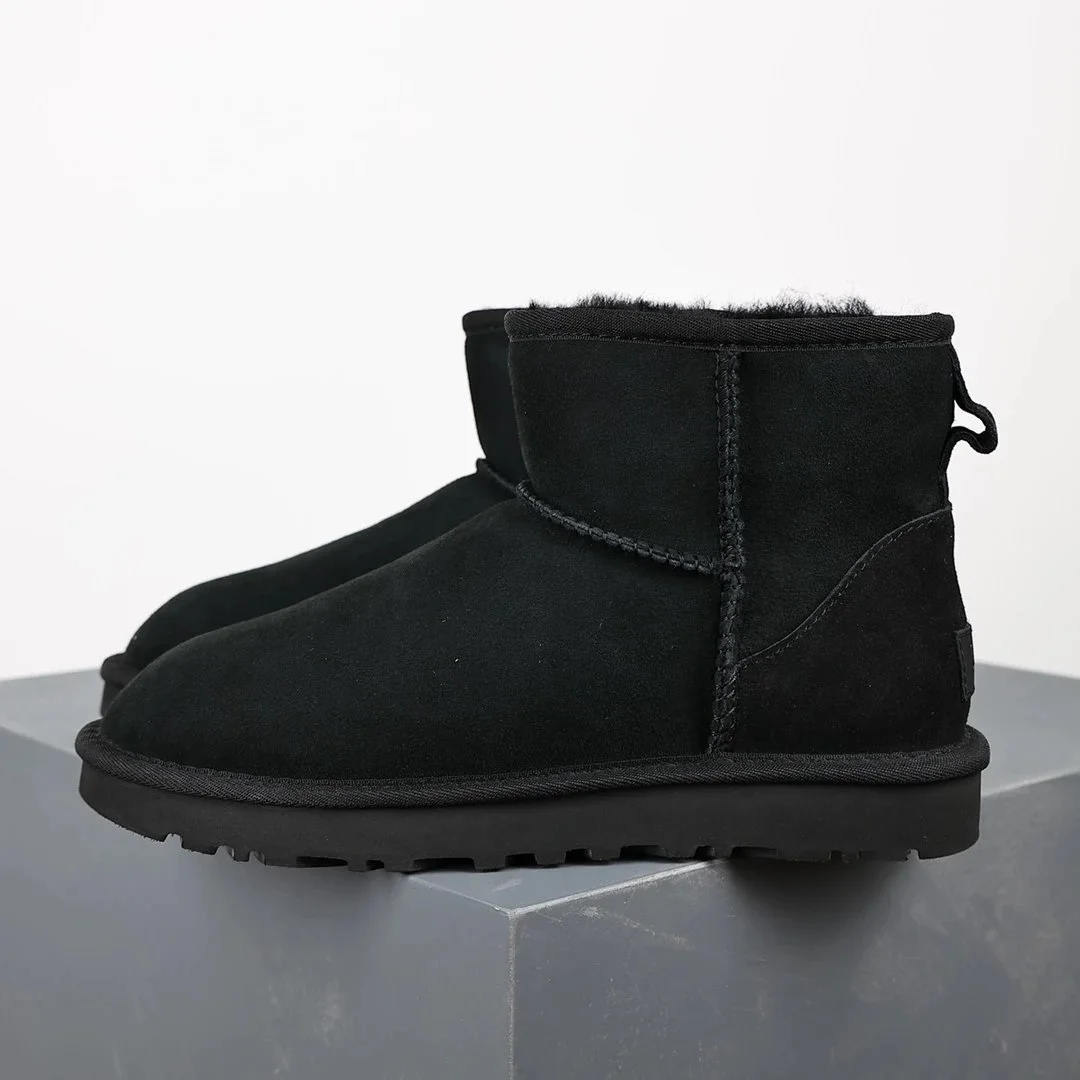 UGG UGG Classic Short Mini中筒黑色 Boots Black