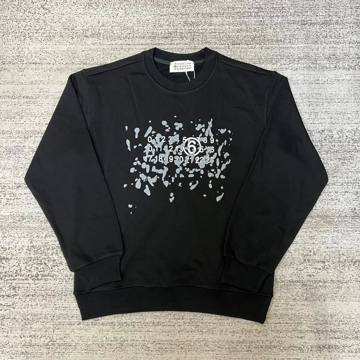 Maison Margiela Maison Margiela Tabi Black Splatter Print Sweatshirt Black - 1