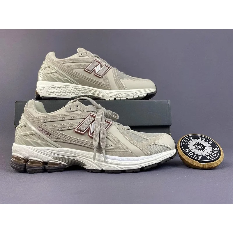 New Balance New Balance 1906 Sail Sneakers Beige